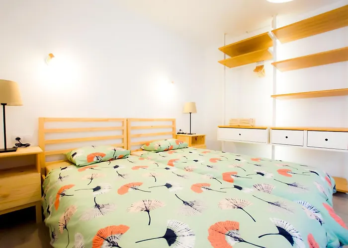 Book Jet - Ursula Apartments